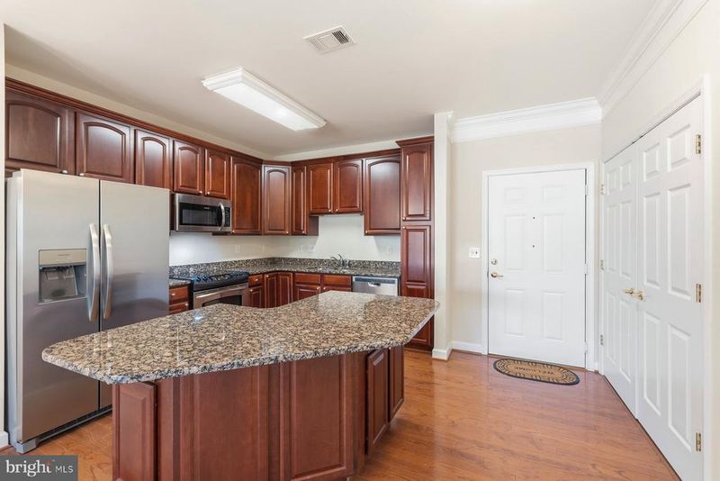 120 Burgess Hill Way #303, Frederick, MD 21702
