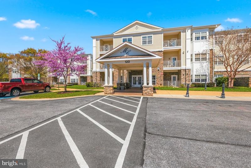 120 Burgess Hill Way #303, Frederick, MD 21702
