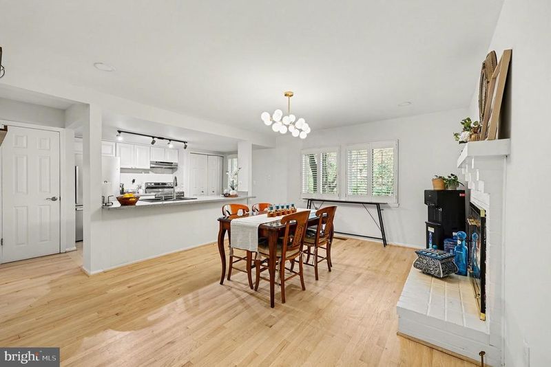11040 Saffold Way, Reston, VA 20190