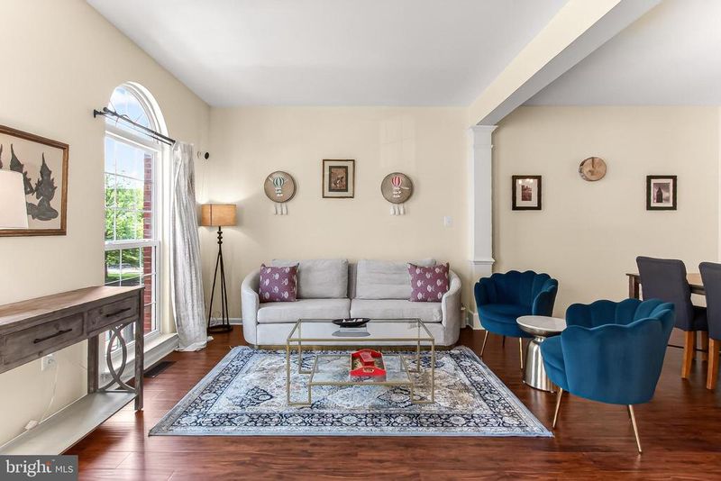 6209 William Edgar Dr, Alexandria, VA 22310