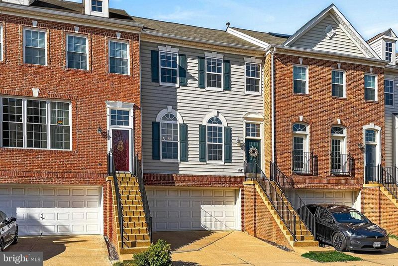 6209 William Edgar Dr, Alexandria, VA 22310