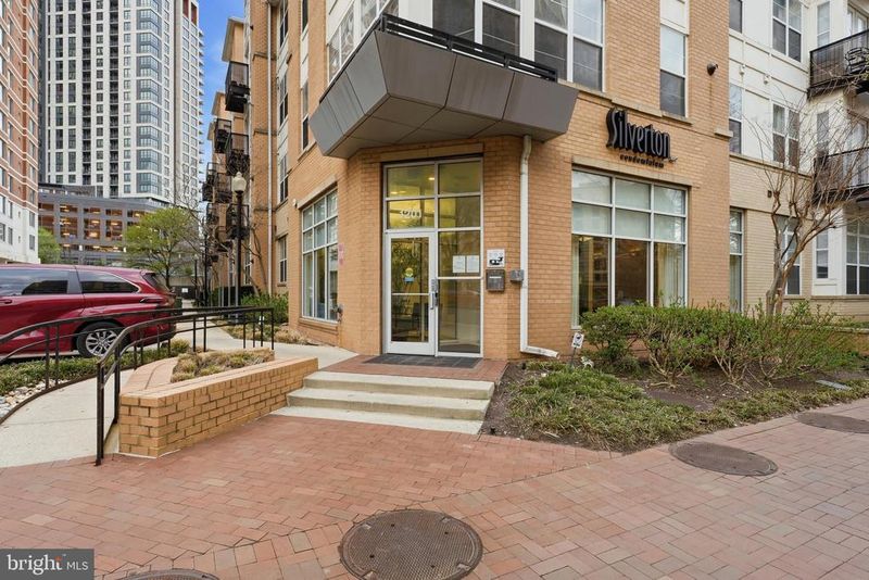 1201 E West Hw #332, Silver Spring, MD 20910
