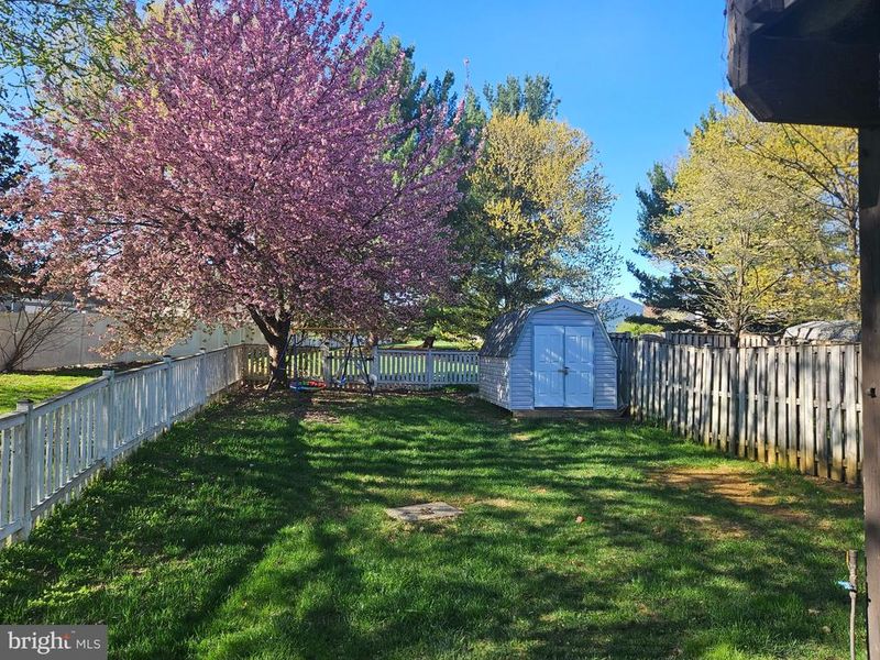 228 Heritage Ct, Walkersville, MD 21793
