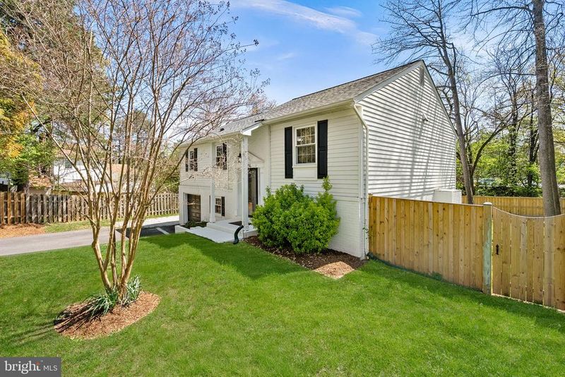 6214 Franconia Forest Ln, Alexandria, VA 22310