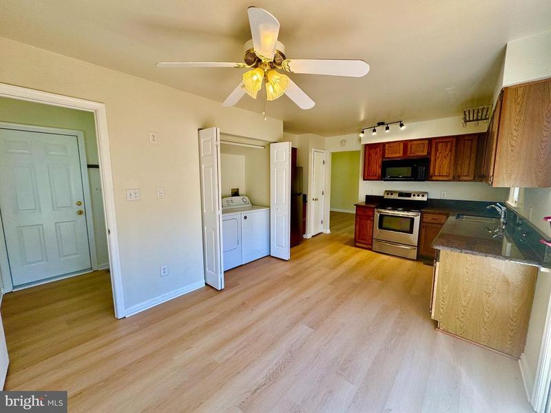 1193 Maple Ave, Shady Side, MD 20764