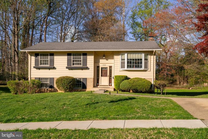 4709 Iris Pl, Rockville, MD 20853