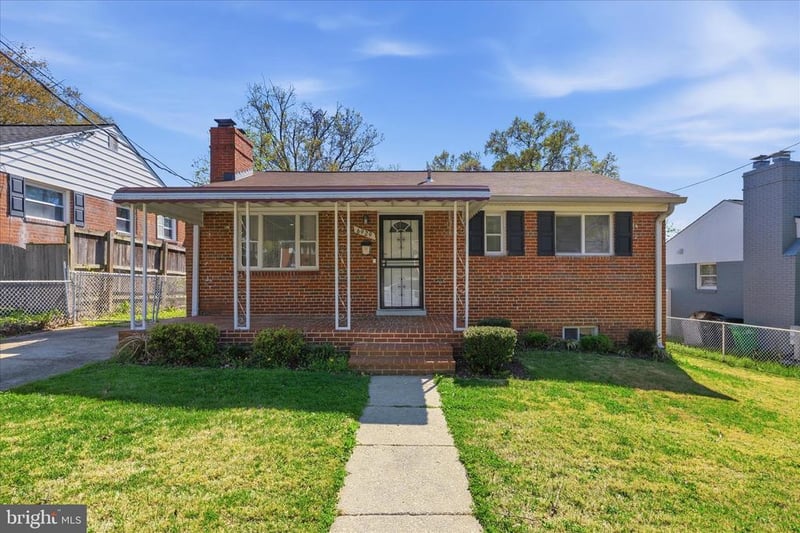 6929 Decatur Pl, Hyattsville, MD 20784