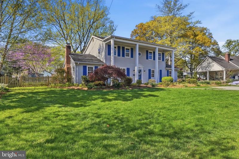 2003 Kenley Ct, Alexandria, VA 22308
