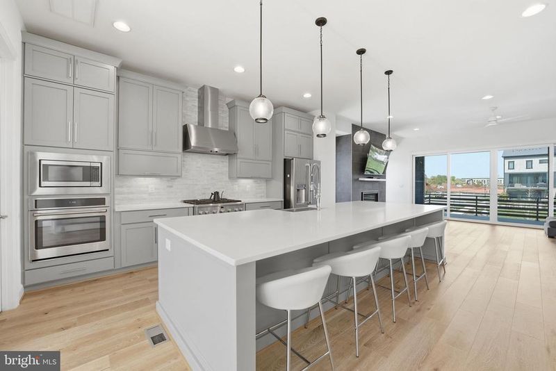 20230 Taft Ter, Ashburn, VA 20147