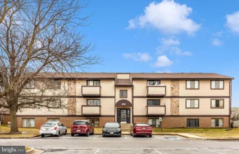 550 Heather Ridge Dr #7G, Frederick, MD 21702