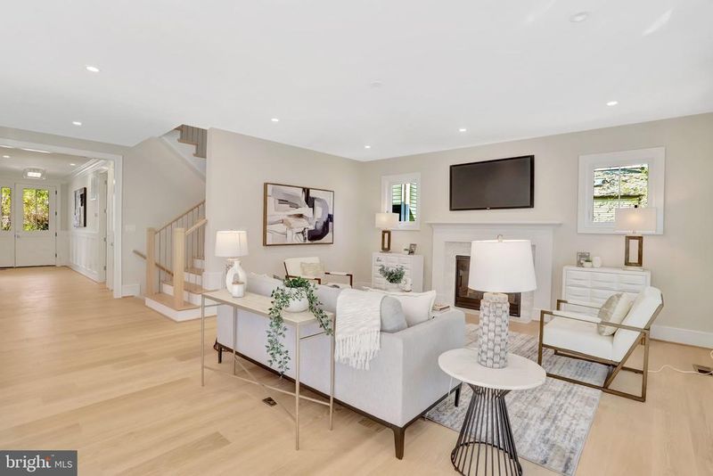 501 N Jefferson St, Arlington, VA 22205