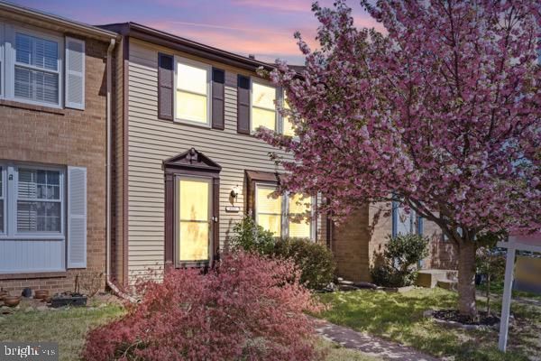 5331 Larochelle Ct, Alexandria, VA 22315