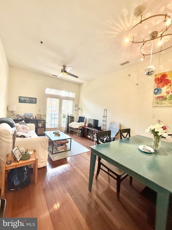 309 Holland Ln #139, Alexandria, VA 22314