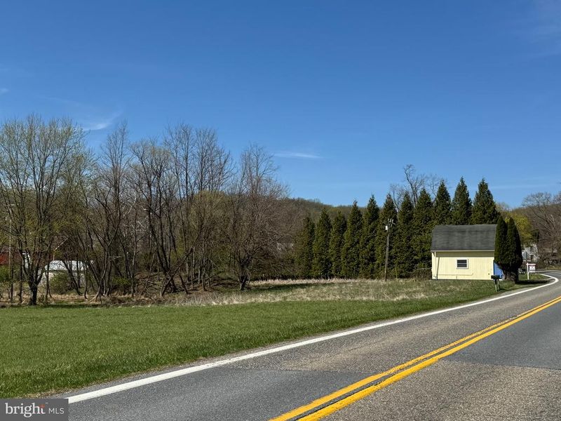 11908 Wolfsville, Myersville, MD 21773