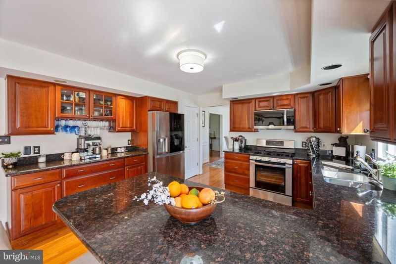 14509 Holstein Ct, Thurmont, MD 21788