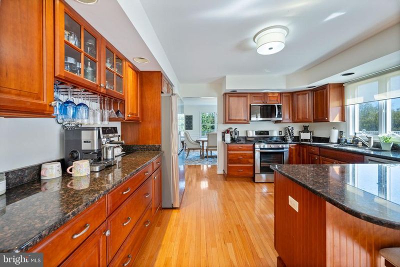 14509 Holstein Ct, Thurmont, MD 21788