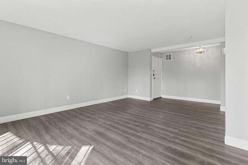 3310 Huntley Square Dr #T, Temple Hills, MD 20748