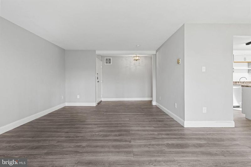 3310 Huntley Square Dr #T, Temple Hills, MD 20748