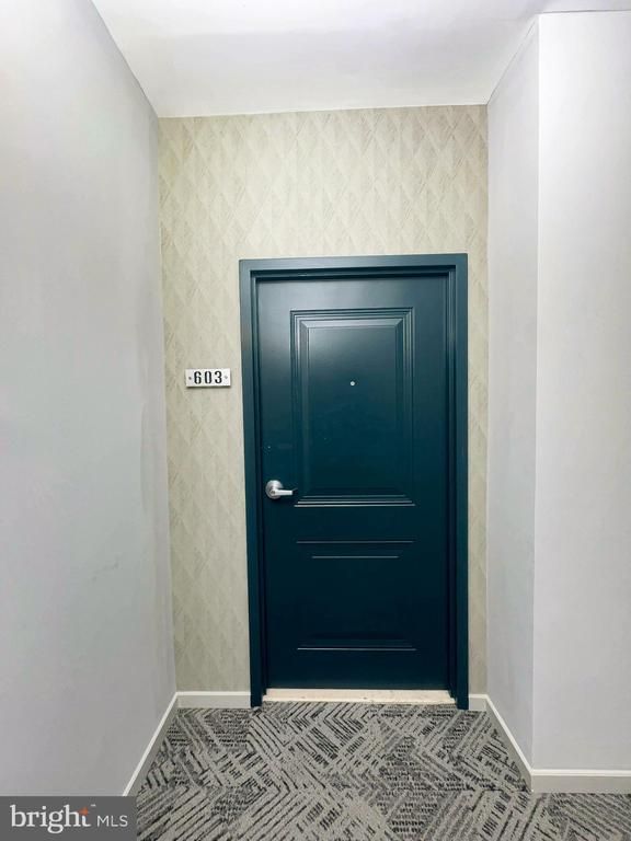 6506 America Blvd #603, Hyattsville, MD 20782