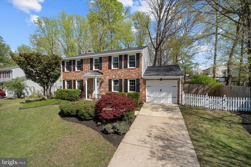 14725 Saint Germain Dr, Centreville, VA 20121