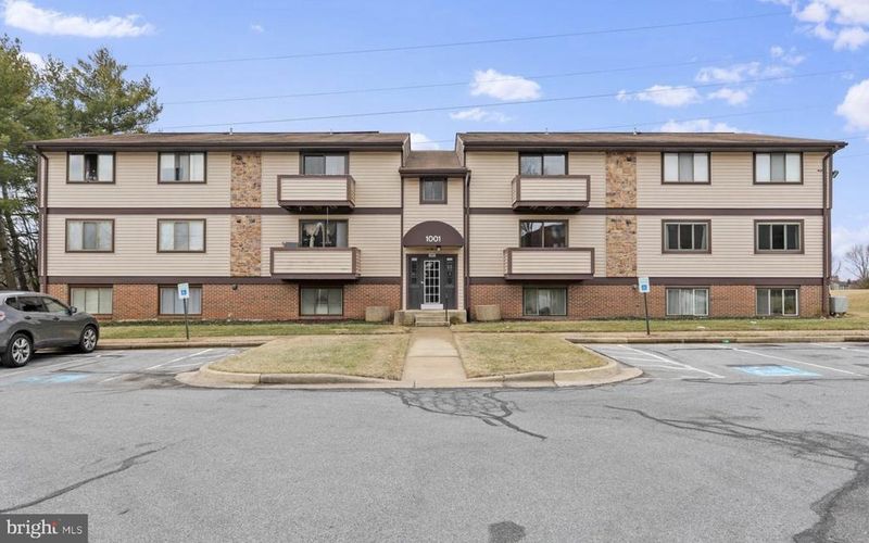 1001 Heather Ridge Dr #1G, Frederick, MD 21702