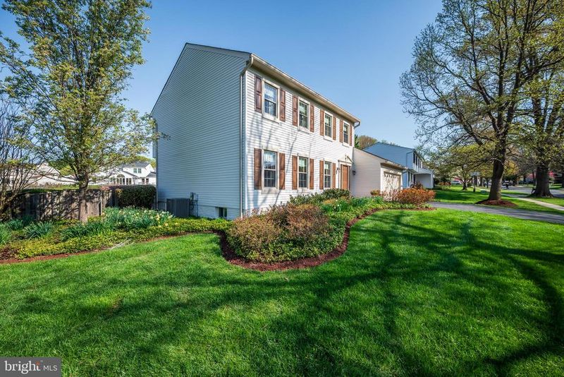 4355 Morningwood Dr, Olney, MD 20832