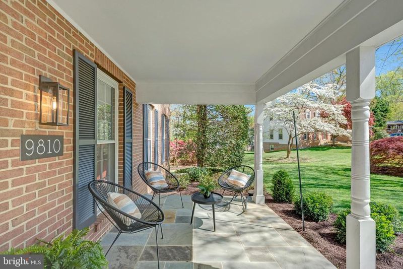 9810 Vertain Ct, Fairfax, VA 22032