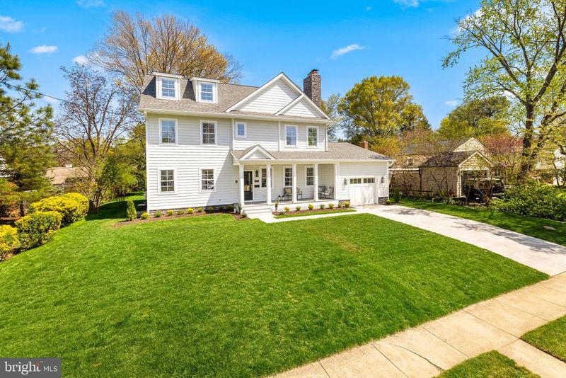 1010 Croton Dr, Alexandria, VA 22308