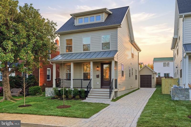 1310 S Poe St, Arlington, VA 22204
