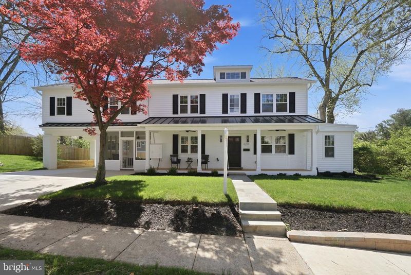 4218 Brookfield Dr, Kensington, MD 20895