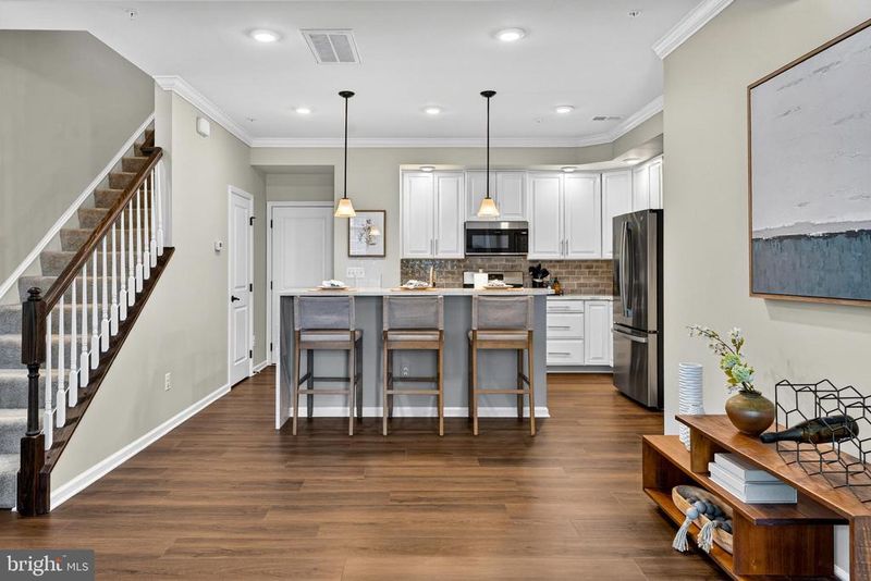 42227 Piebald Sq, Aldie, VA 20105