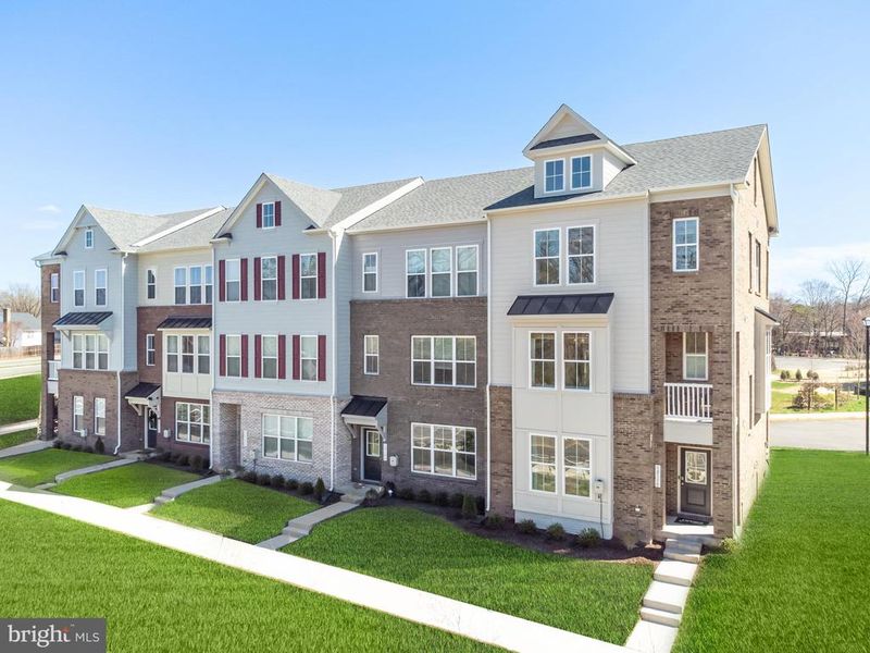 10150 Queens Way, Manassas, VA 20110