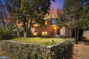 9717 Hedin Dr, Silver Spring, MD 20903