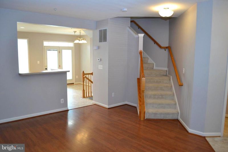 1725 Emory St, Frederick, MD 21701