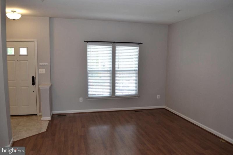 1725 Emory St, Frederick, MD 21701