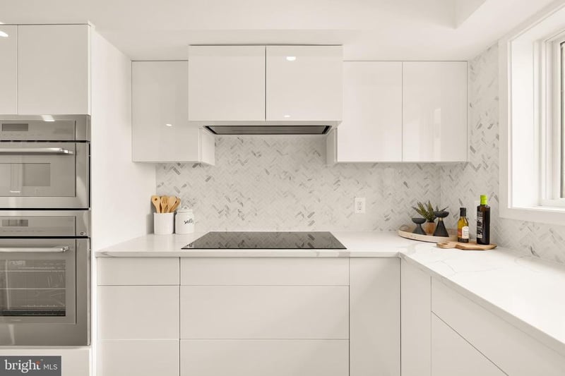 1204 Eton Ct NW #T2, Washington, DC 20007