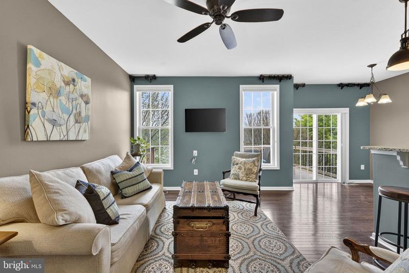 206 Croft Sq, Purcellville, VA 20132