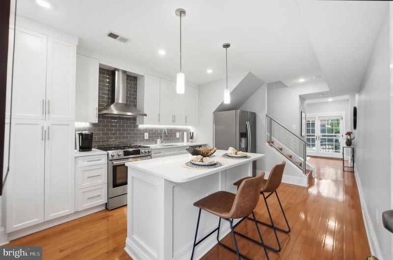 1433 W St NW, Washington, DC 20009