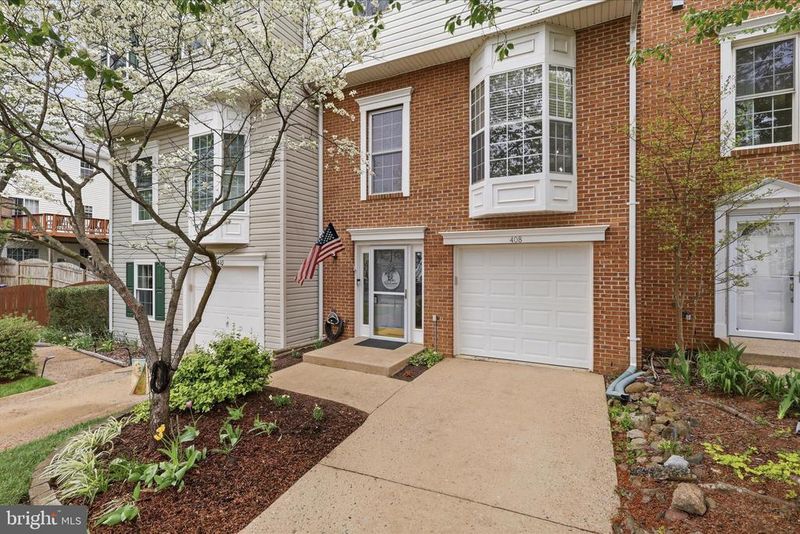 408 Breckinridge Sq SE, Leesburg, VA 20175