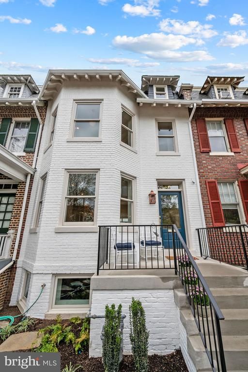 647 E St NE, Washington, DC 20002