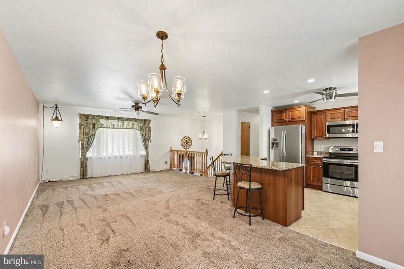 804 White Ave, Linthicum Heights, MD 21090