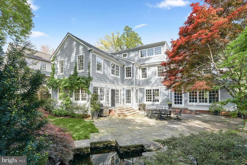 5706 Rockmere Dr, Bethesda, MD 20816