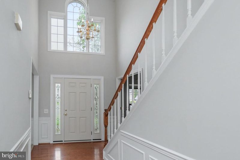 6 Teri Lyn Ct, Fredericksburg, VA 22406