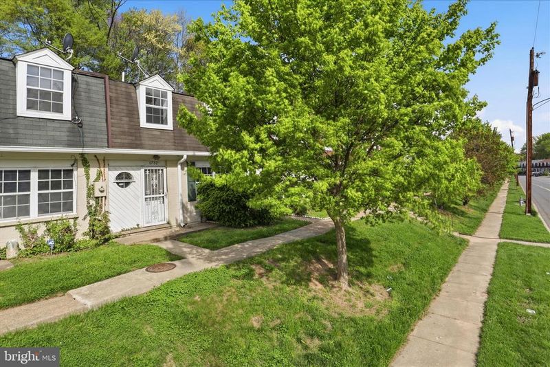 1732 Dutch Village Dr #N-369, Landover, MD 20785