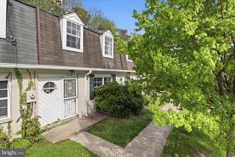 1732 Dutch Village Dr #N-369, Landover, MD 20785