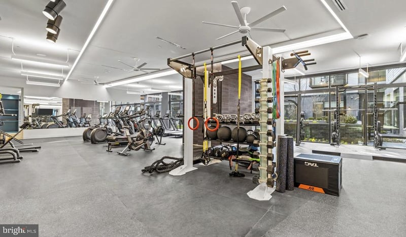 4000 Wisconsin Ave NW #PARC-PH707, Washington, DC 20016
