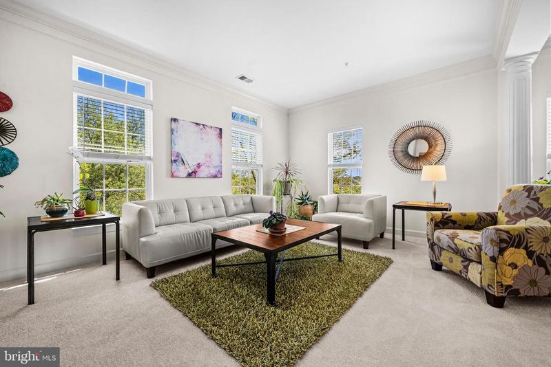 5725 Callcott Way #P, Alexandria, VA 22312