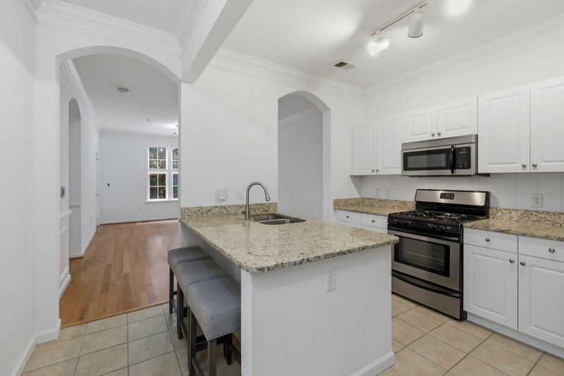 31 Booth St #B55, Gaithersburg, MD 20878