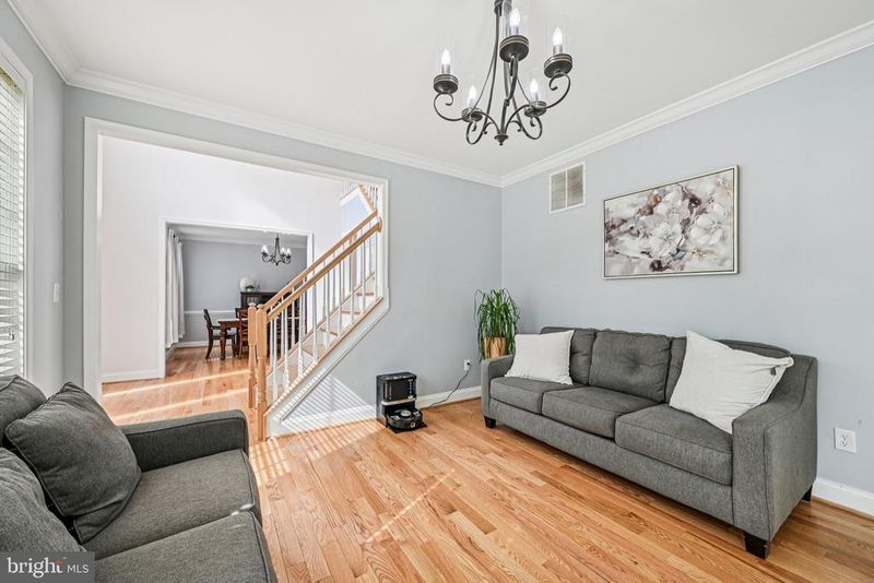 810 Northfield Ln, Crownsville, MD 21032