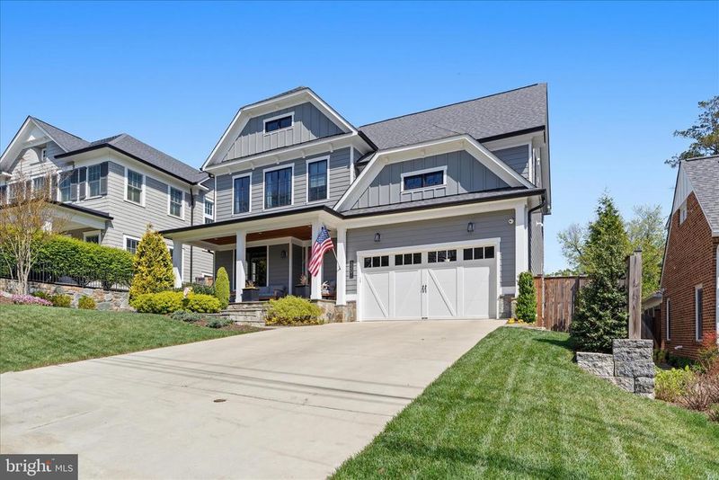 3307 Cummings Ln, Chevy Chase, MD 20815